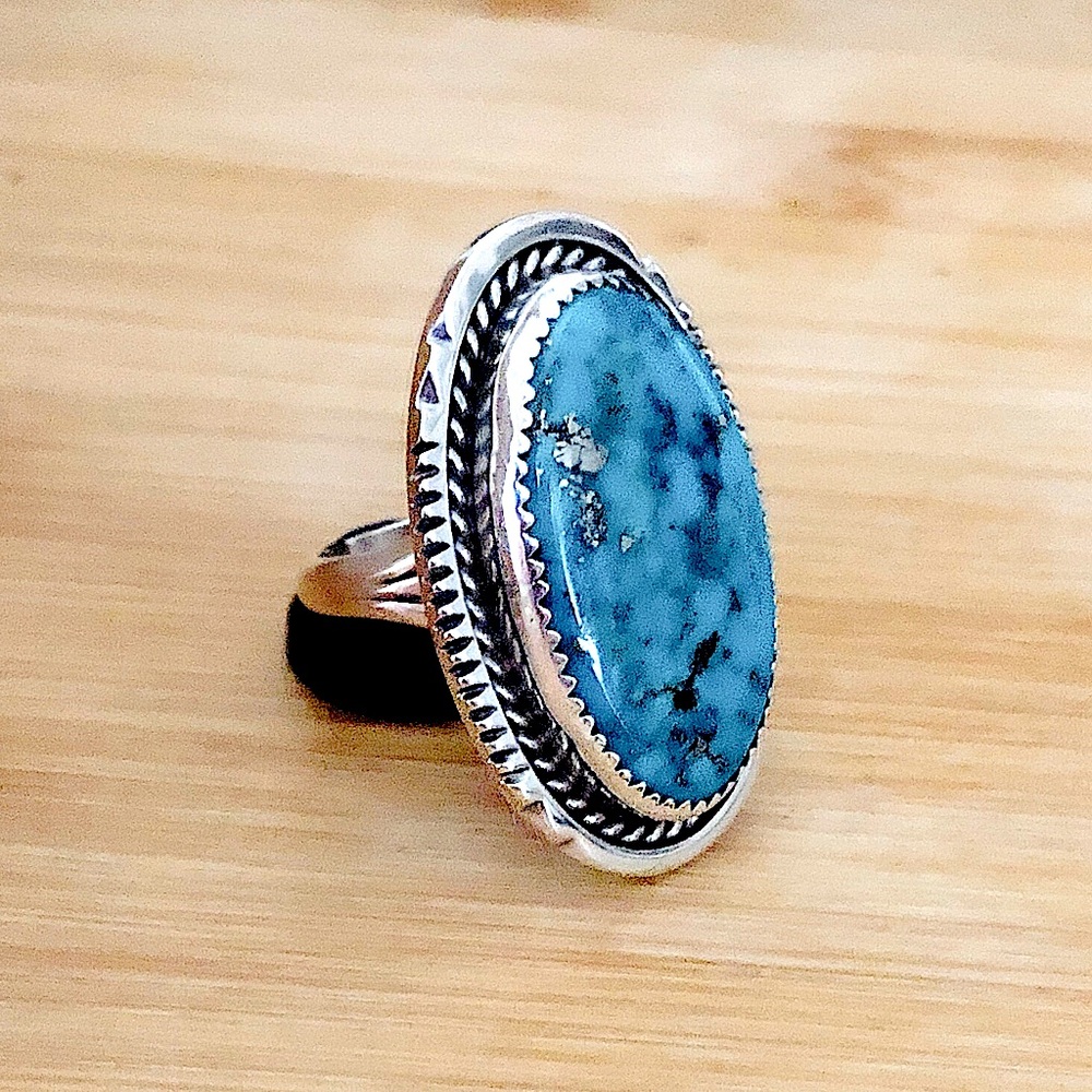 $286 BILL MEX DINEH' Signed Navajo Estate Ring Sterling Size 7